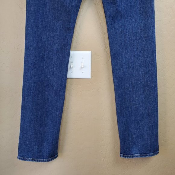7FAM The Straight Tapered Leg Denim Jeans - Picture 6 of 9